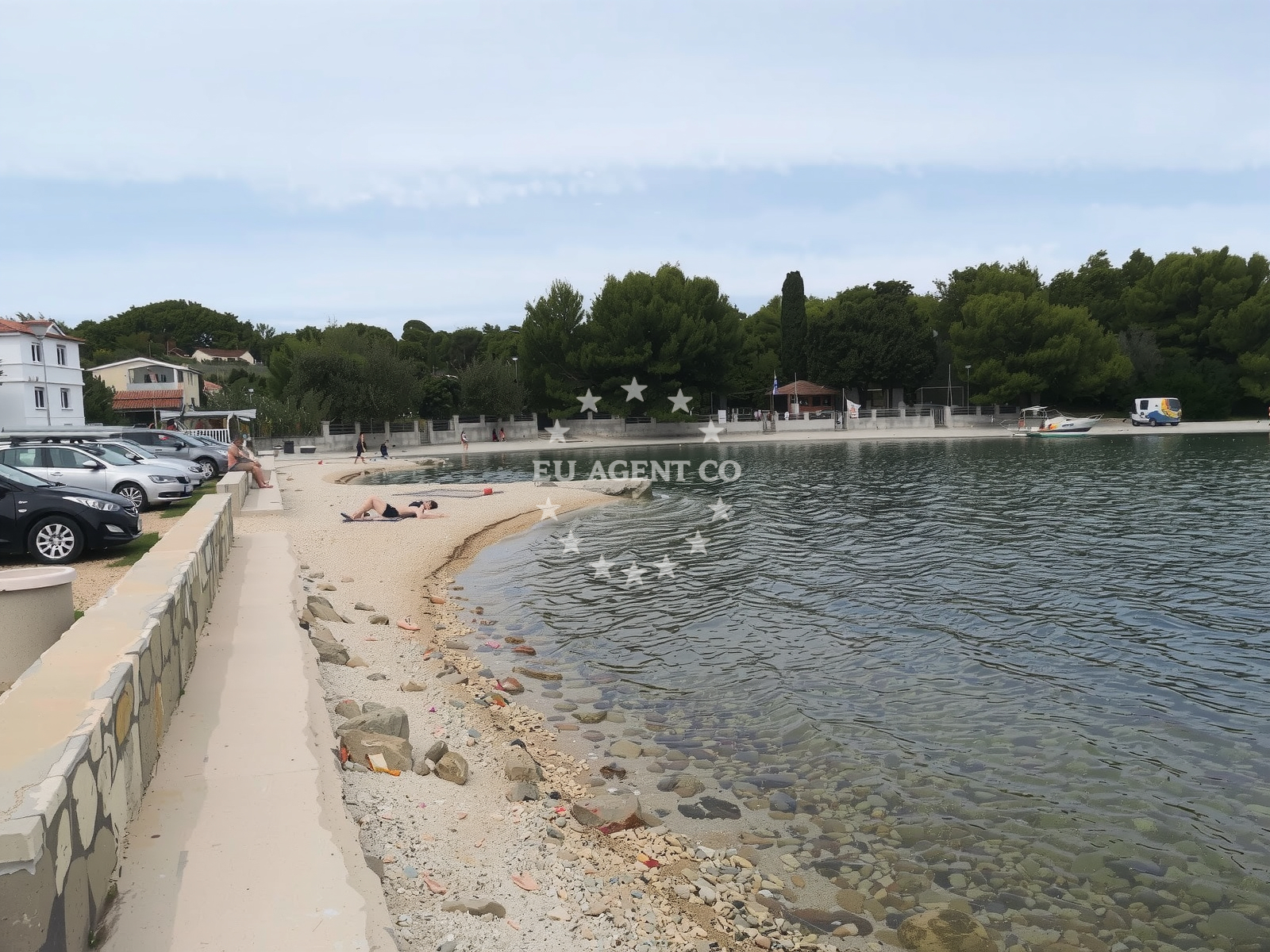 Additional view of Matlovac beach in II ulica br. 15, Ždrelac