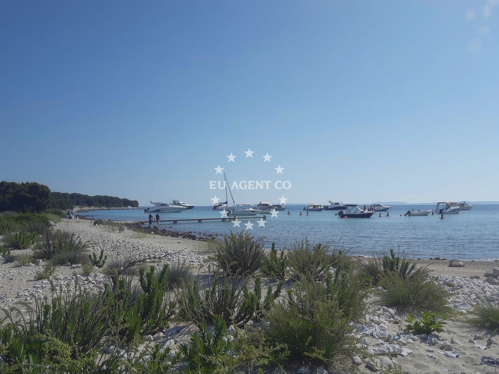 Additional view of Maun beach in Ulica Splitska 3, Mandre