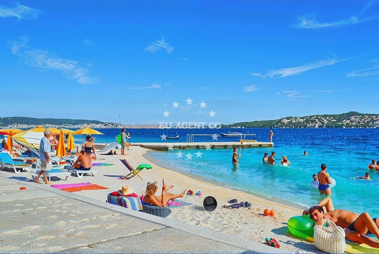 Additional view of Medena beach in Hrvatskih žrtava 187, Trogir