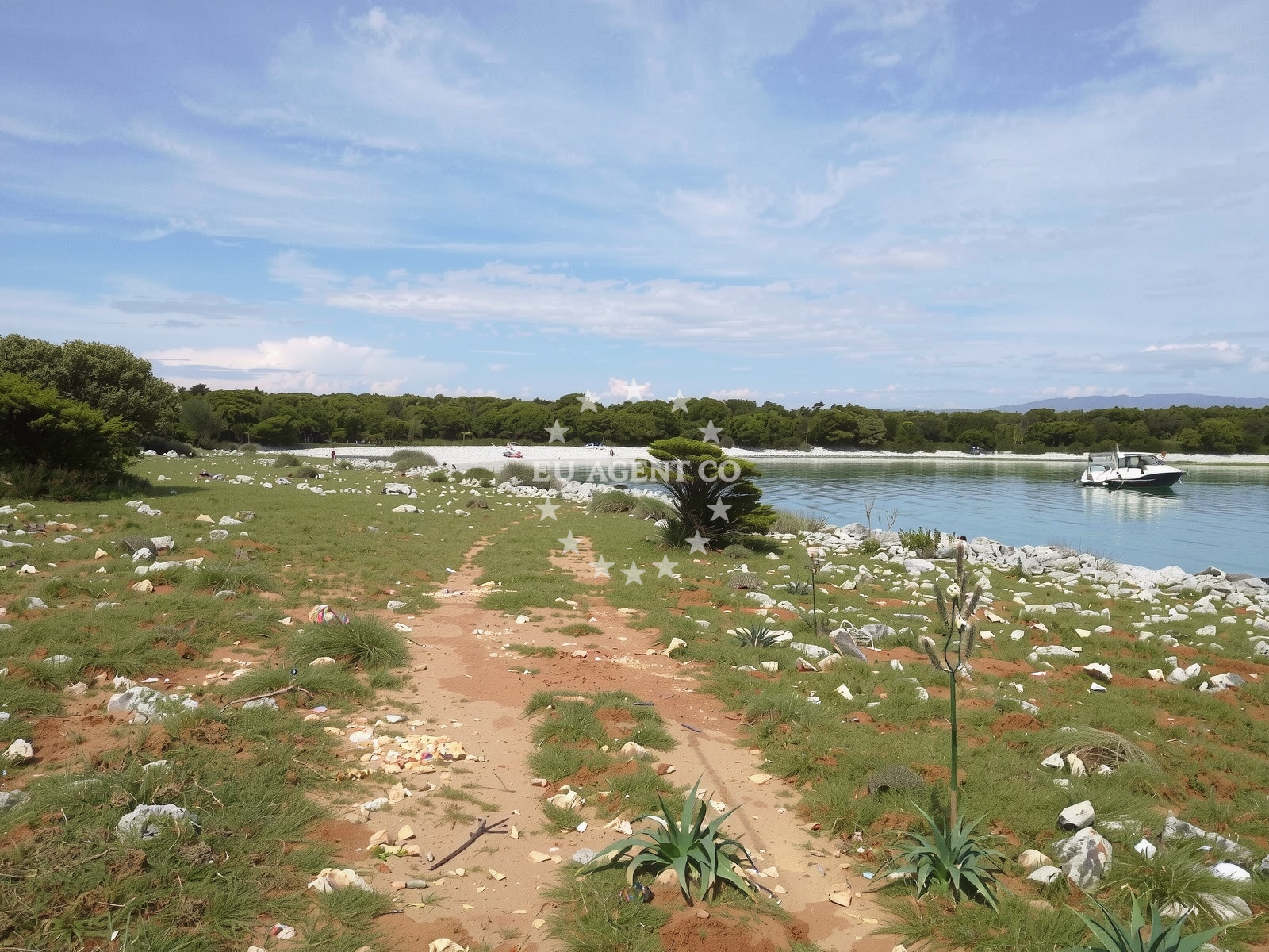 Additional view of Meli beach in USTRINE 9 1, Ustrine