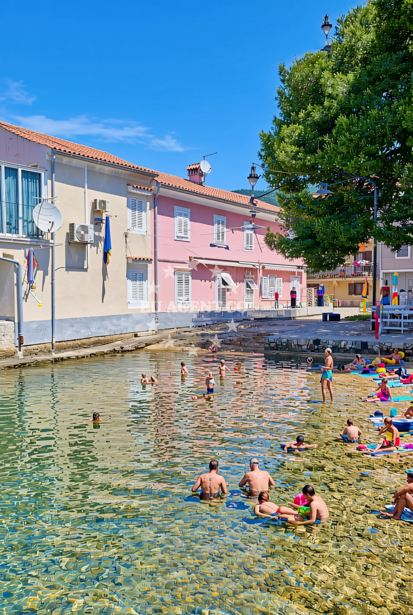 Beach facilities and surroundings at Merag (Cres): beaches and coves in Merag (Cres)