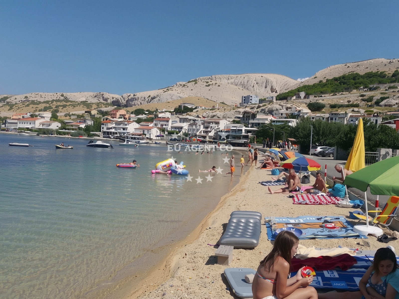 Sea and coastal view of Metajna beach in Metajna 113, Metajna