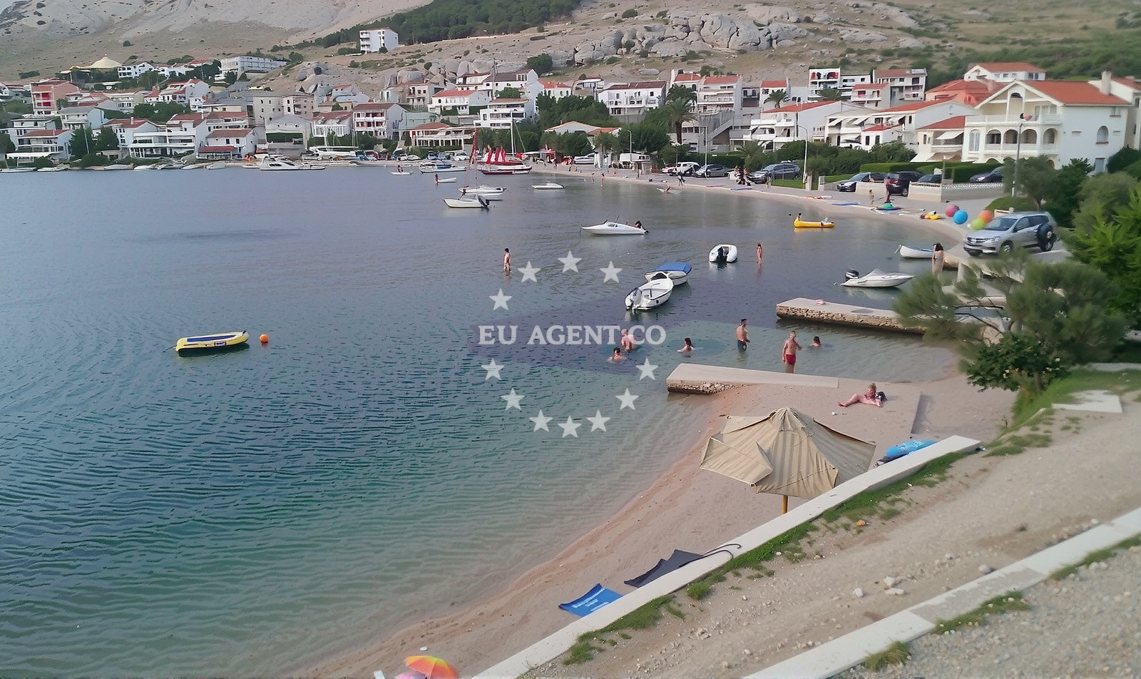Additional view of Metajna beach in Metajna 113, Metajna