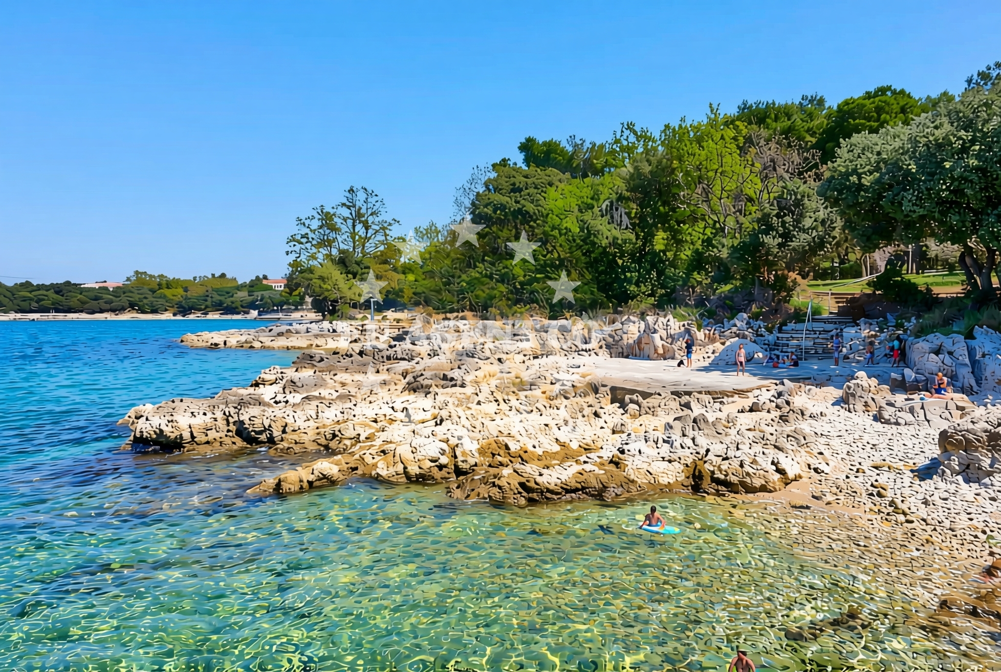 Overview of Mićelov rt, Vrsar Beach in Mićelov rt
