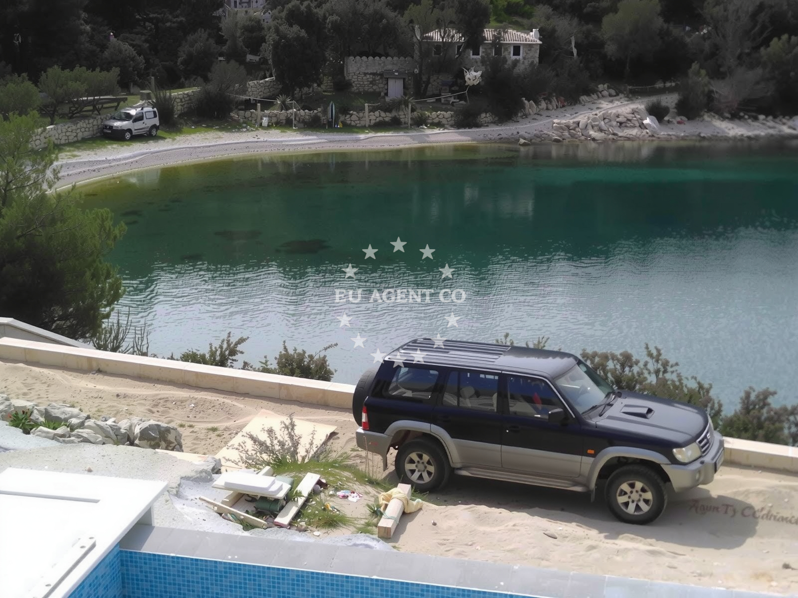 Additional view of Mihoj-dolac beach in Milna 1068, Milna