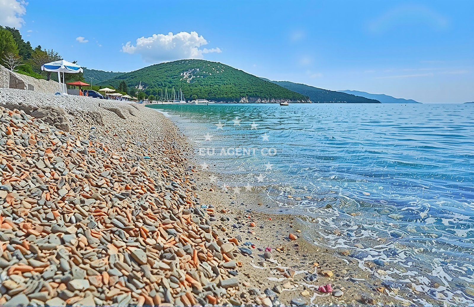 Additional view of Miholascica beach in Miholašćica 1i, Miholašćica