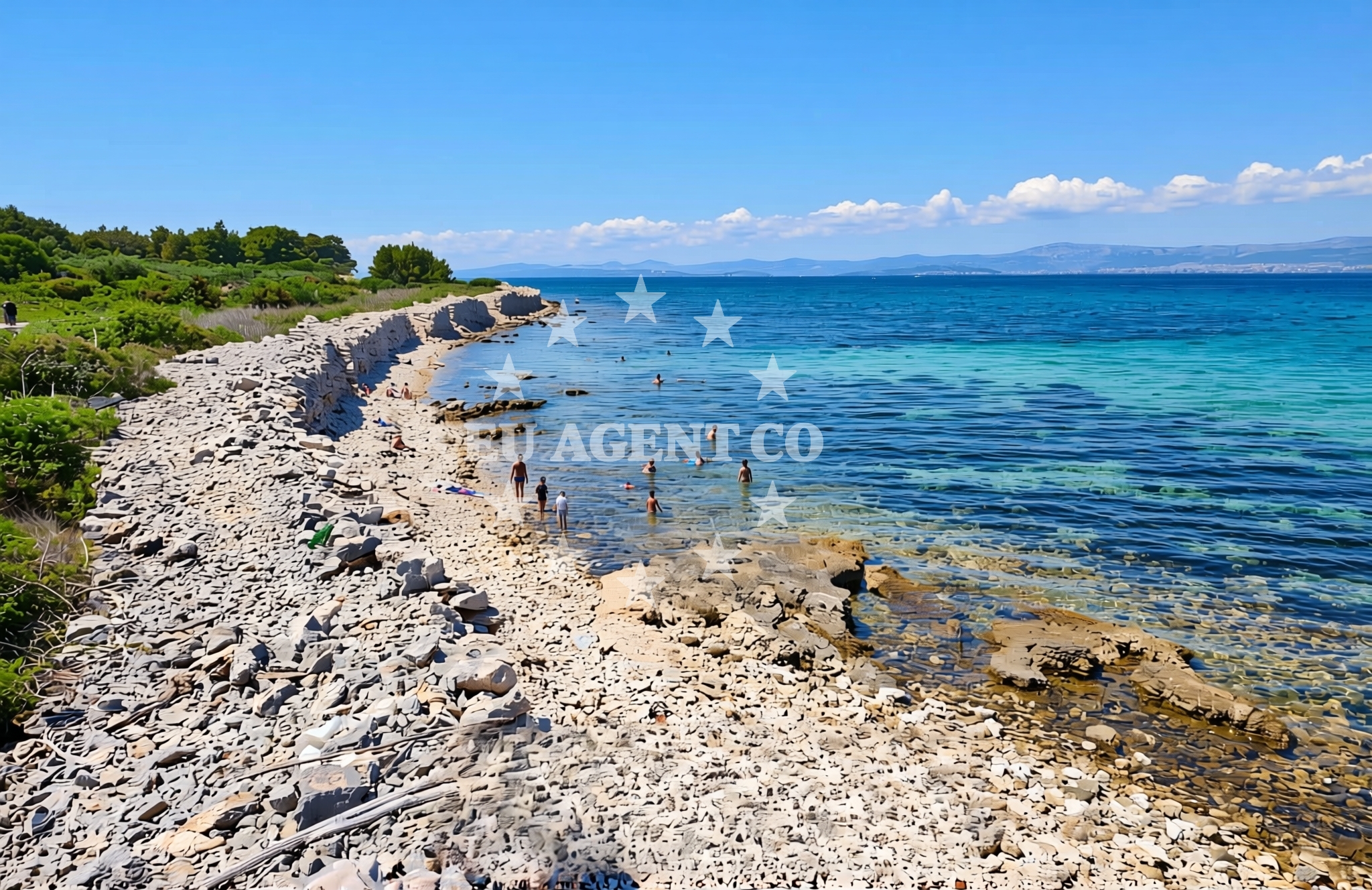 Beach facilities and surroundings at Mirca zapad, Mirca (Brač) Beach in Mirca zapad