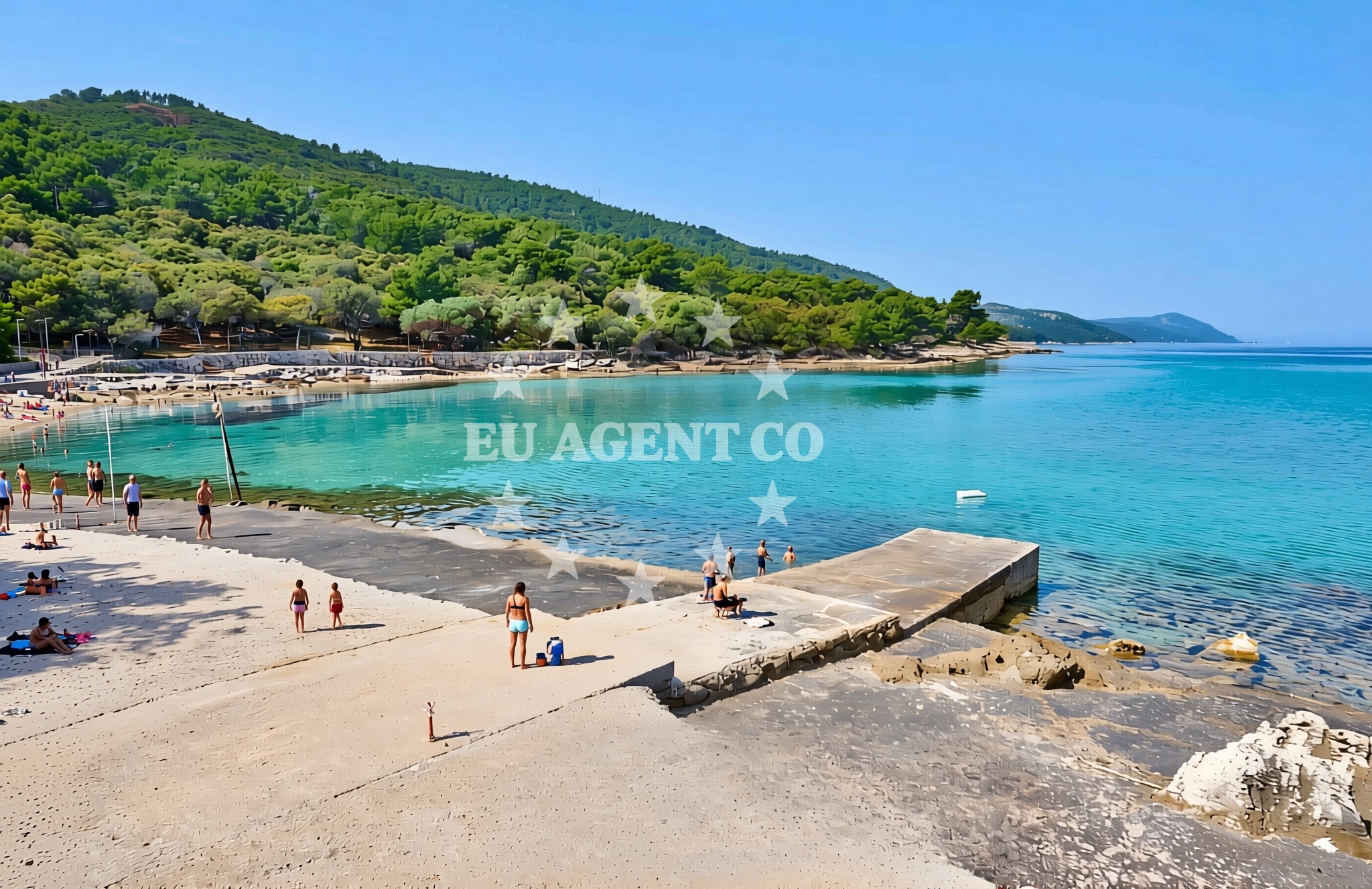 Shoreline and swimming area at Mlaska (FKK), Sućuraj (Hvar) Beach in Mlaska (FKK)