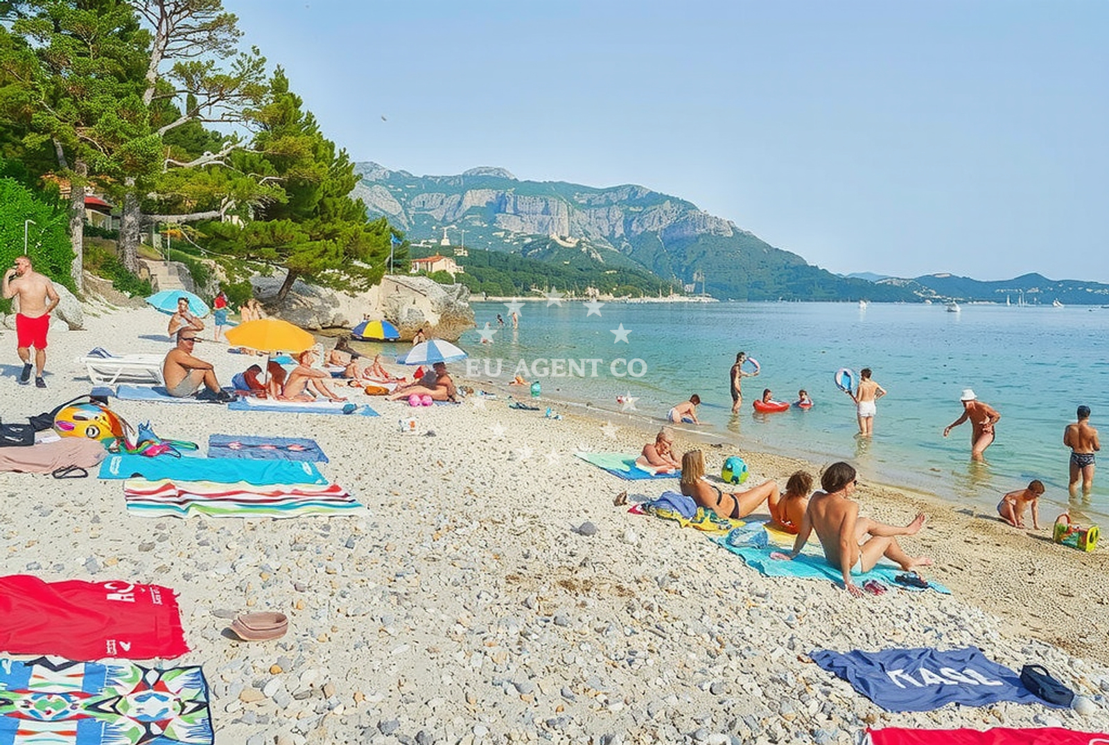 Additional view of Mlini beach in Trgovište 16, Mlini