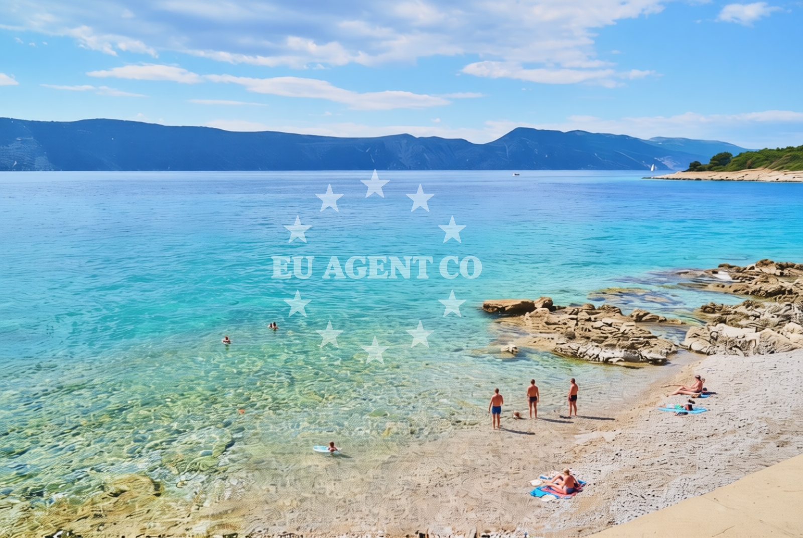 Beach facilities and surroundings at Mocca, Pinezići (Krk) Beach in Mocca