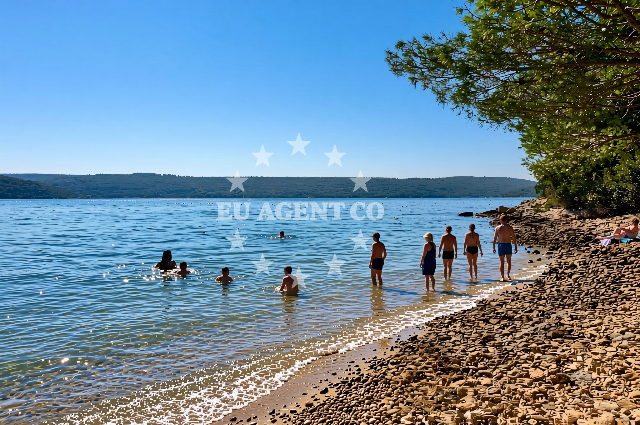 Shoreline and swimming area at Molat (Molat): beaches and coves in Molat (Molat)