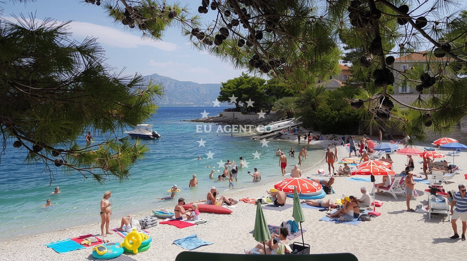 Sea and coastal view of Molo Lozna beach in Grodac, Postira