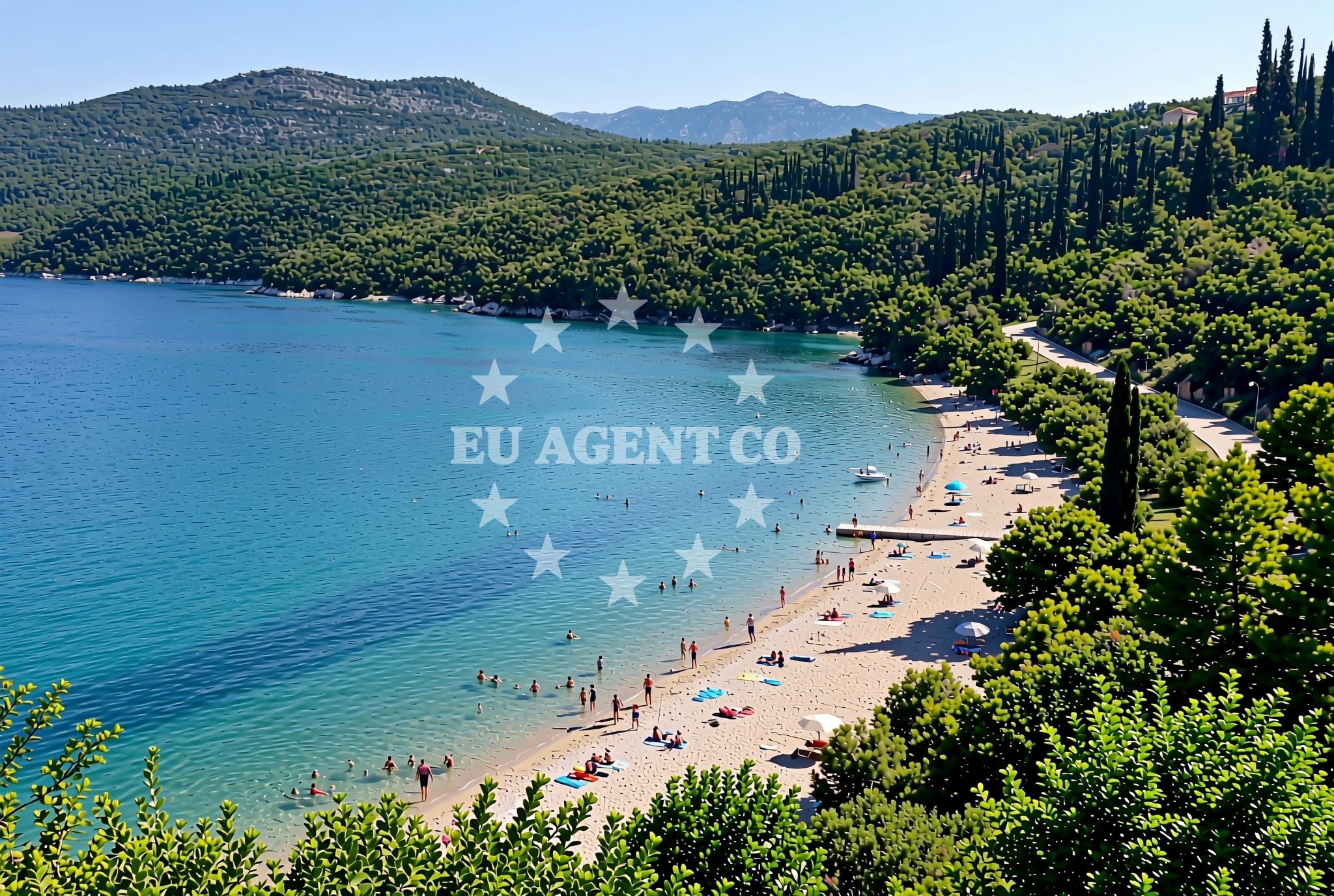 Shoreline and swimming area at Molunat: beaches and coves (3) in Molunat