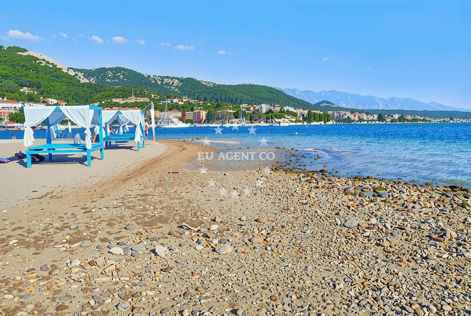 Additional view of Monty's Dog Beach in Banjol 745, Banjol