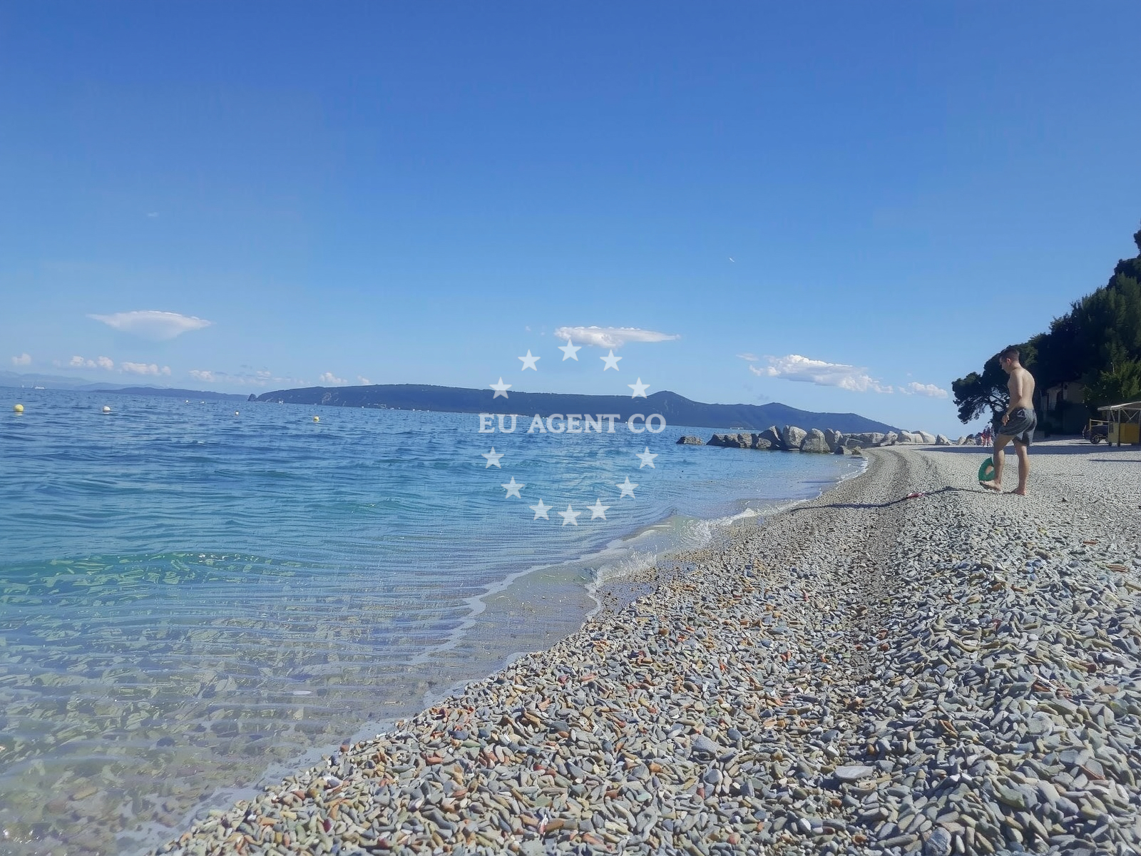 Beach facilities and surroundings at Moscenicka beach in Stubište Sipar 1 1. kat, Mošćenička Draga