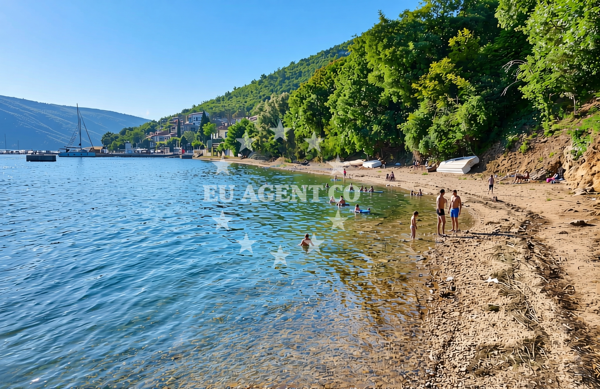 Beach facilities and surroundings at Most-Raša: beaches and coves in Most-Raša
