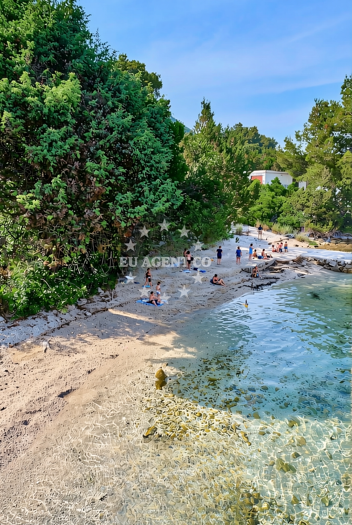 Beach facilities and surroundings at Most, Stupa Beach in Most