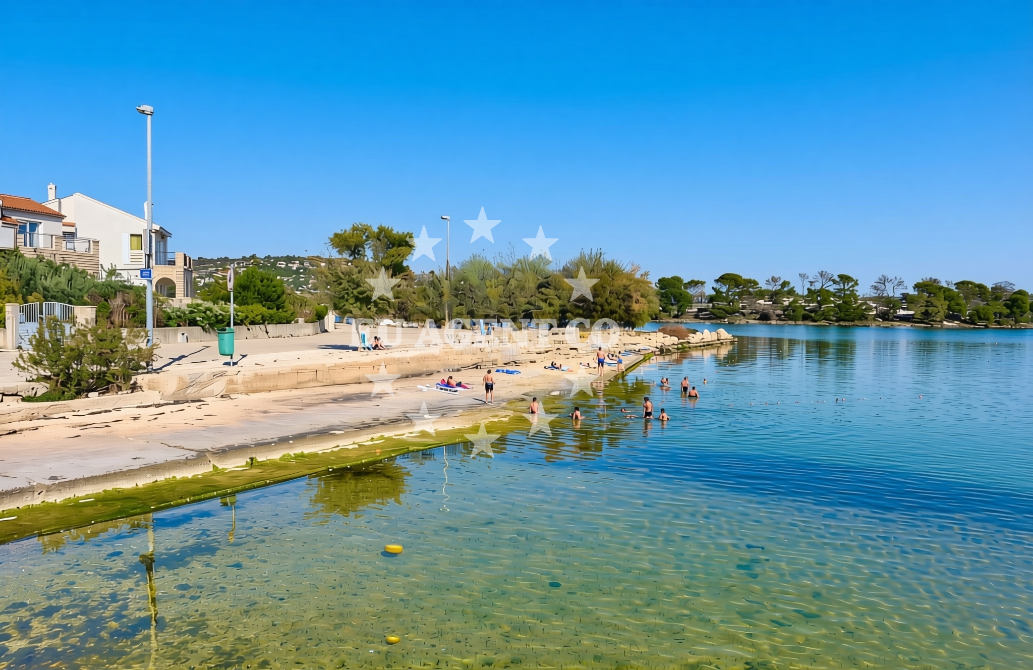 Overview of Muline, Raslina Beach in Muline