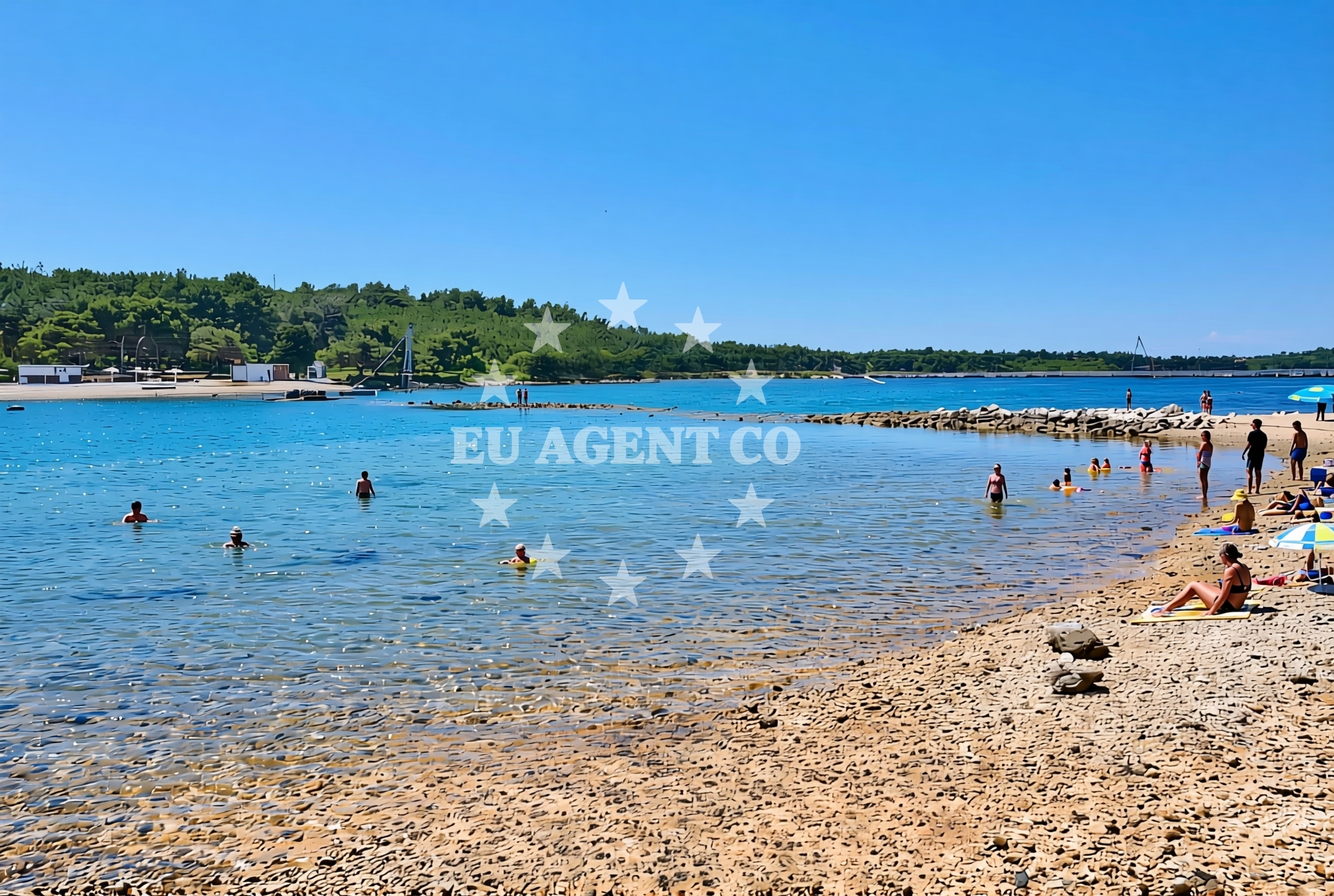 Beach facilities and surroundings at Munat (dog beach), Pomer Beach in Munat (plaža za pse)