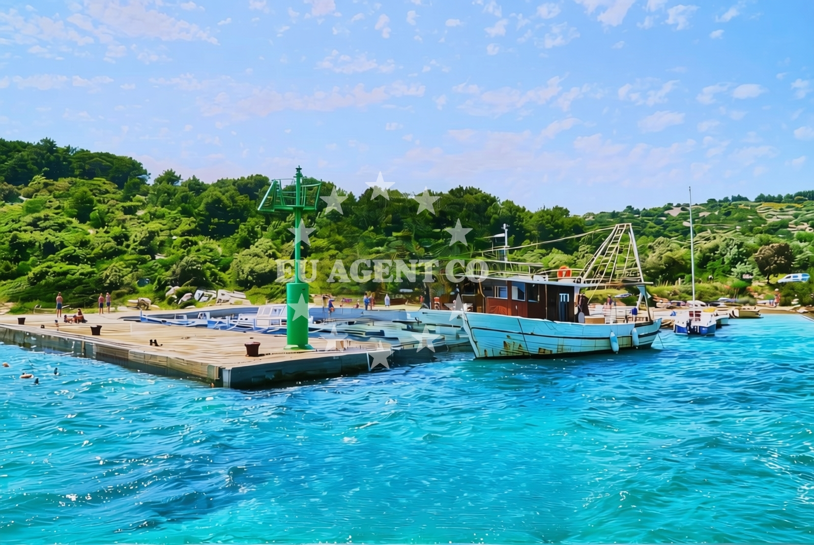 Shoreline and swimming area at Murtar (Sveti Nikola), Jezera (Murter) Beach in Murtar (Sveti Nikola)