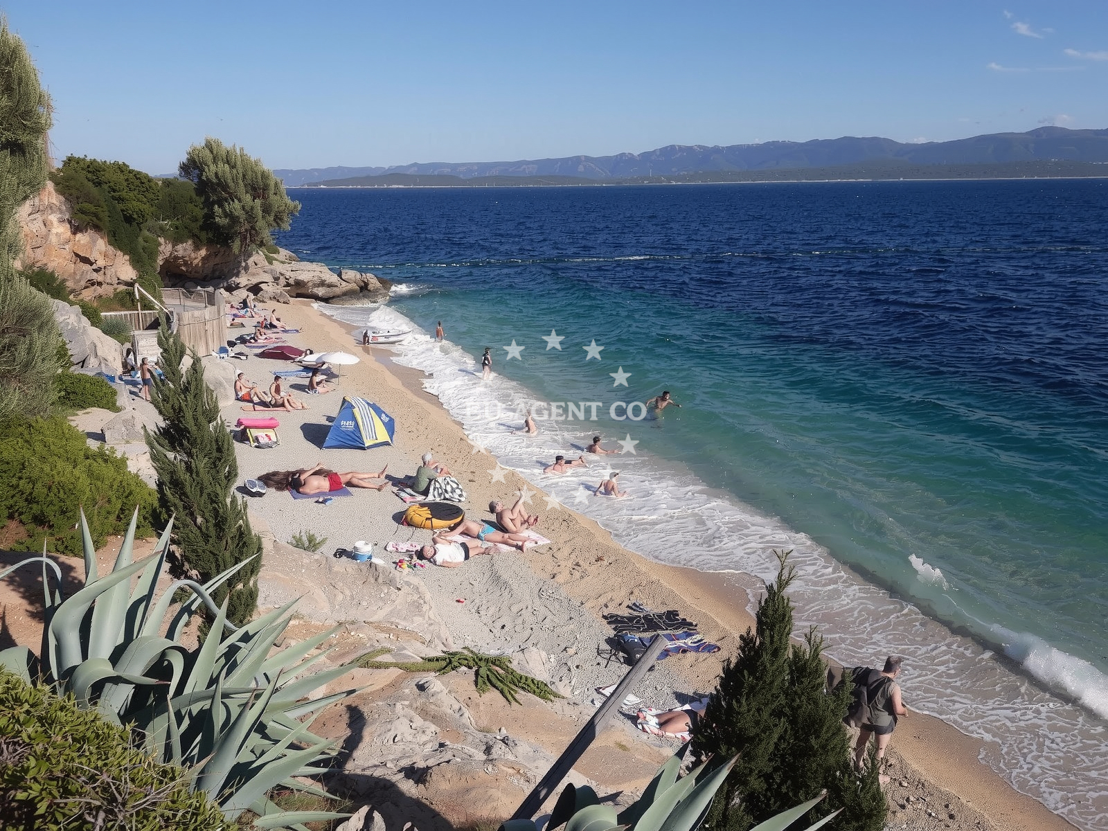 Beach facilities and surroundings at Murvica beach in Nereziska 3a 0, Nerežišća