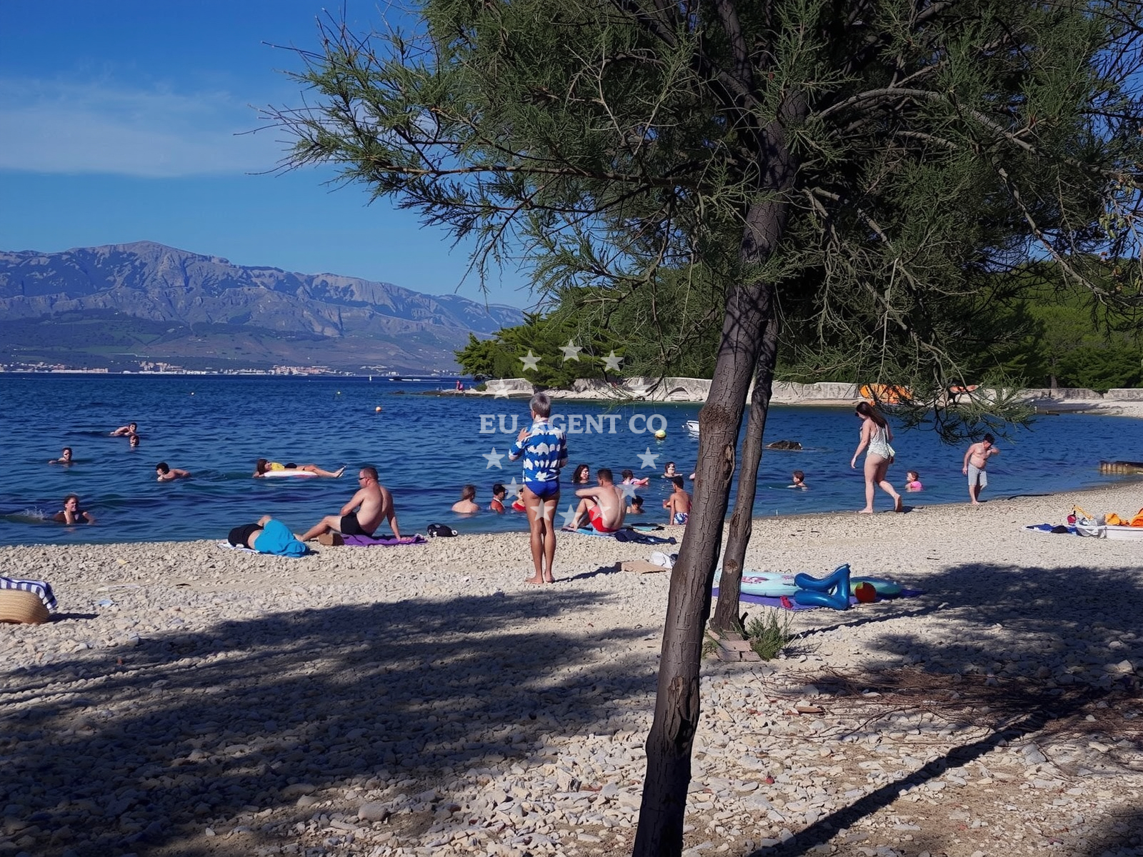 Additional view of Mutnik beach in Ravan III 17, Mirce
