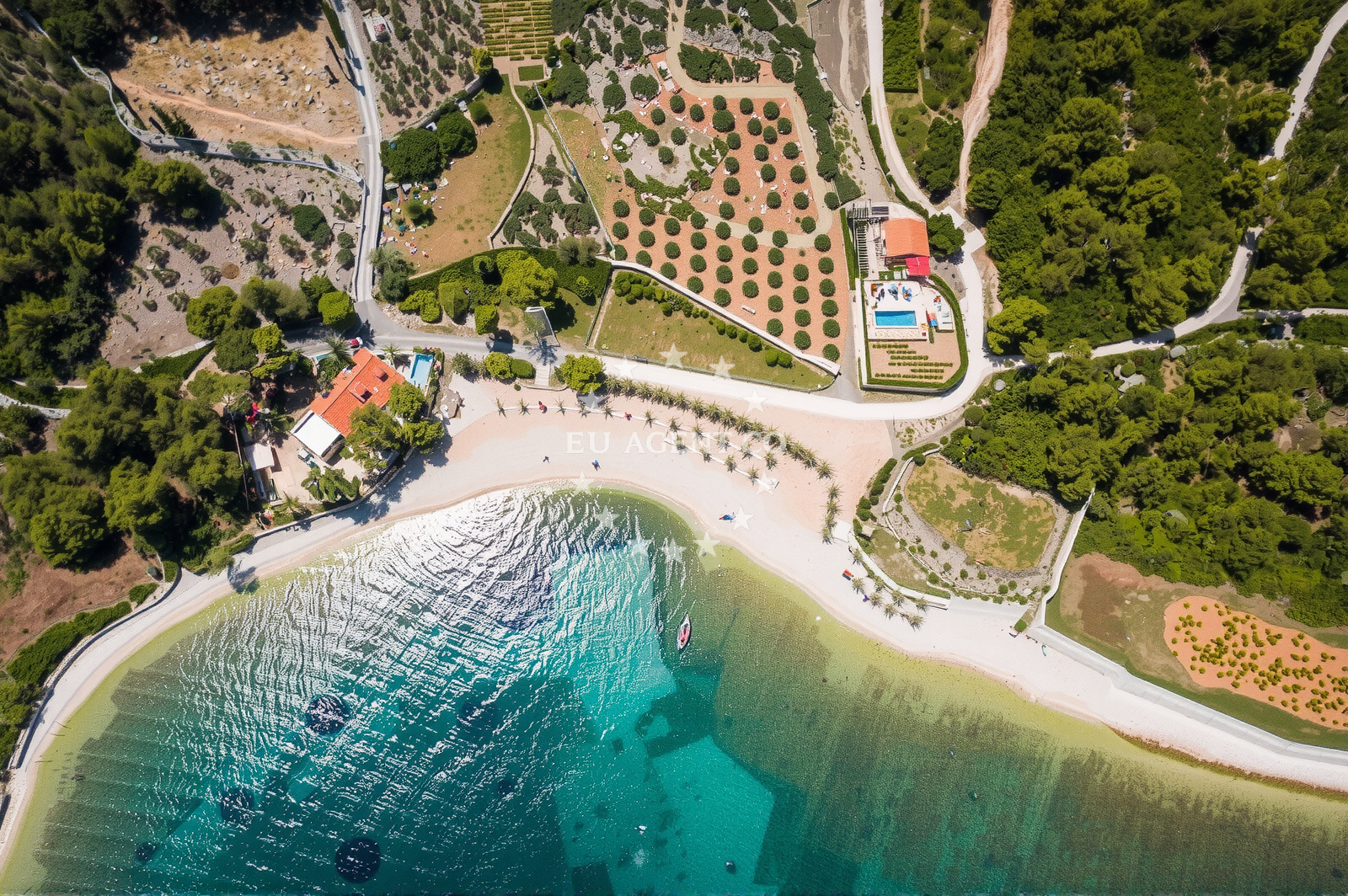 Additional view of Mutnik beach in Ravan III 17, Mirce