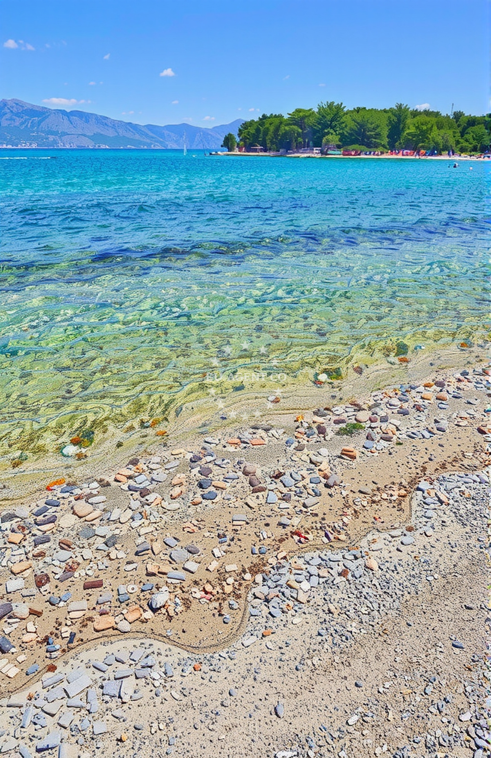 Additional view of Mutnik beach in Ravan III 17, Mirce