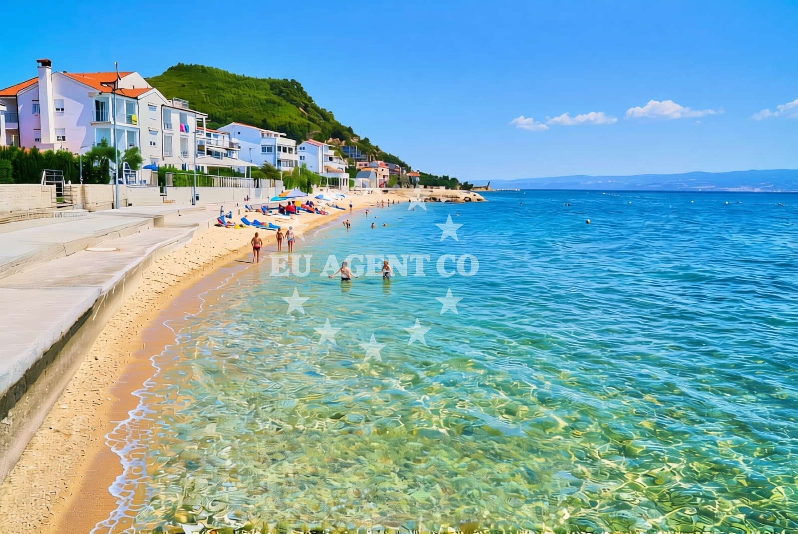 Shoreline and swimming area at Mutogras 2, Podstrana - Mutogras Beach in Mutogras 2