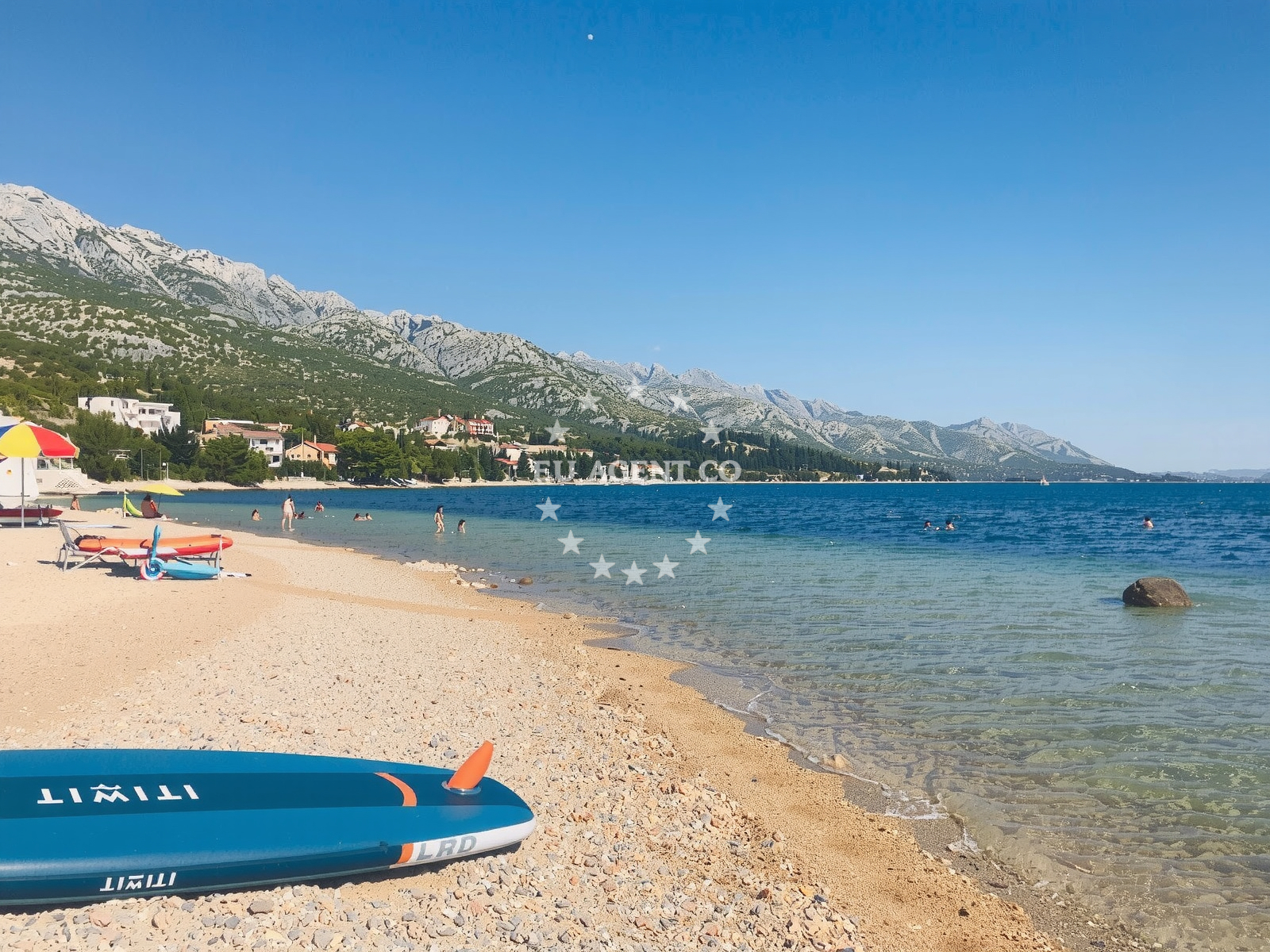 Shoreline and swimming area at Navis beach in Kozjača 43a, Tribanj-Krušćica