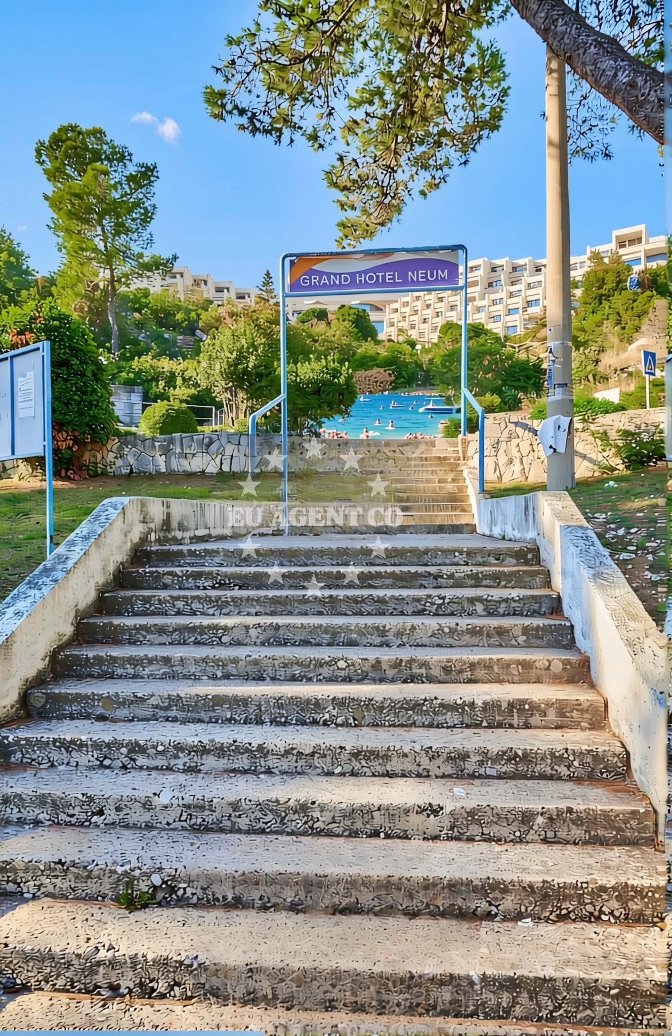Shoreline and swimming area at Neum: beaches and coves (9) in Neum