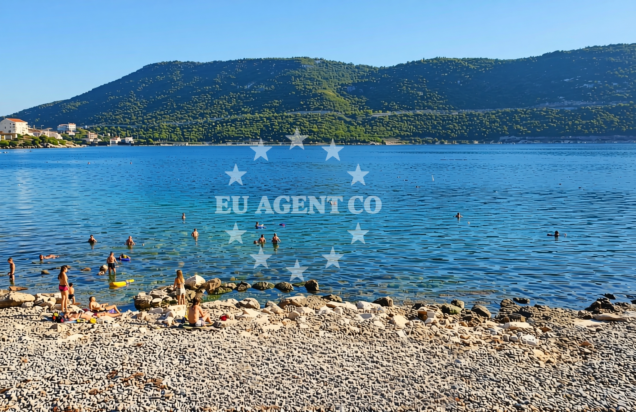 Beach facilities and surroundings at Neum: beaches and coves (9) in Neum