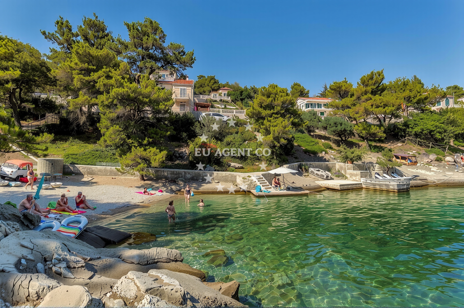 Overview of Nova Brac beach in Put ružmarina 13, Selca