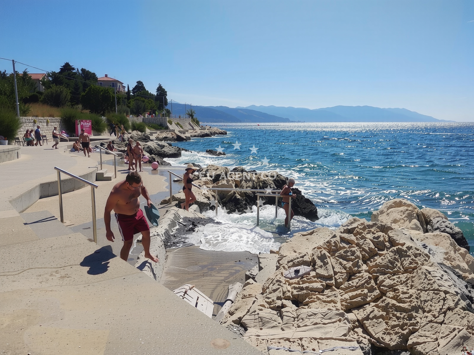 Shoreline and swimming area at Novi Marina beach in 10 Stjepana Mazuranića Erdgeschoss, Novi Vinodolski