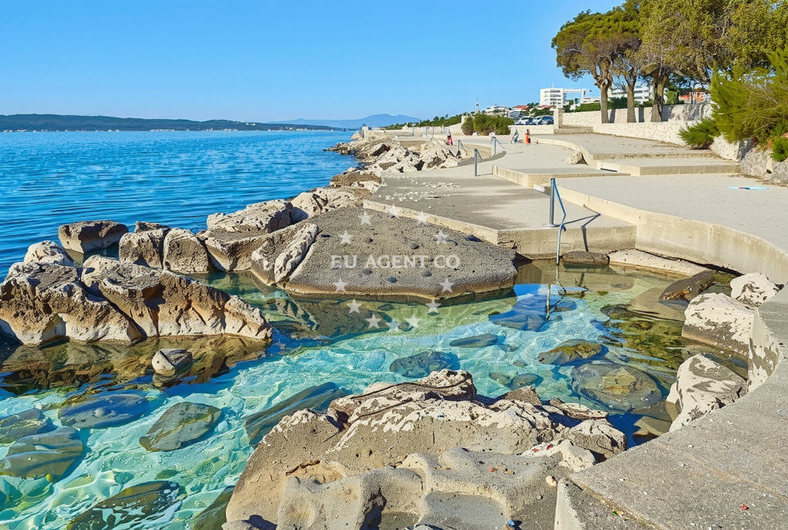 Additional view of Novi Marina beach in 10 Stjepana Mazuranića Erdgeschoss, Novi Vinodolski