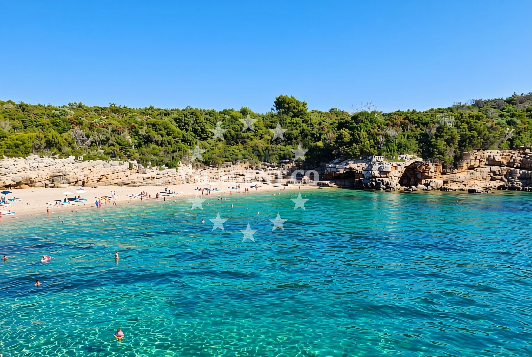 Shoreline and swimming area at Nozdra, Ilovik (Mali Lošinj) (Ilovik) Beach in Nozdra