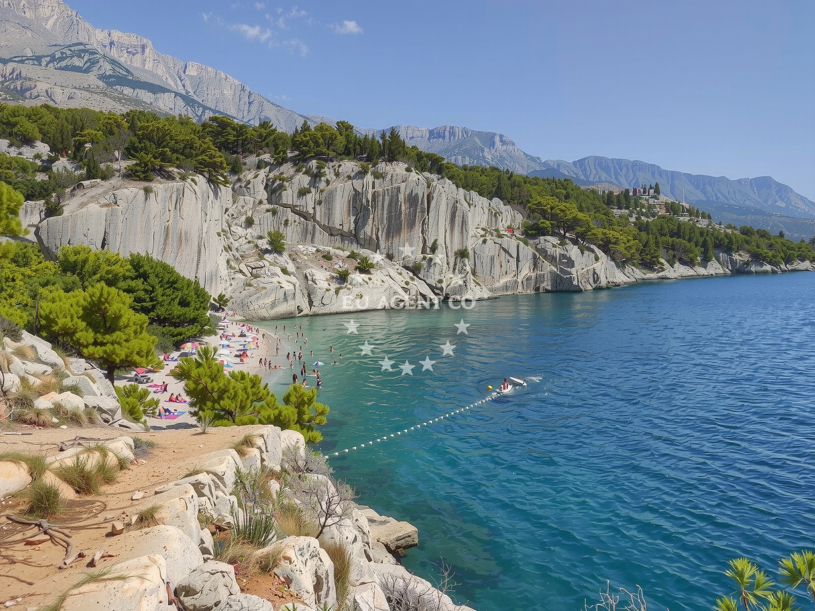 Overview of Nugal beach in Dubrova?ka 77, Makarska