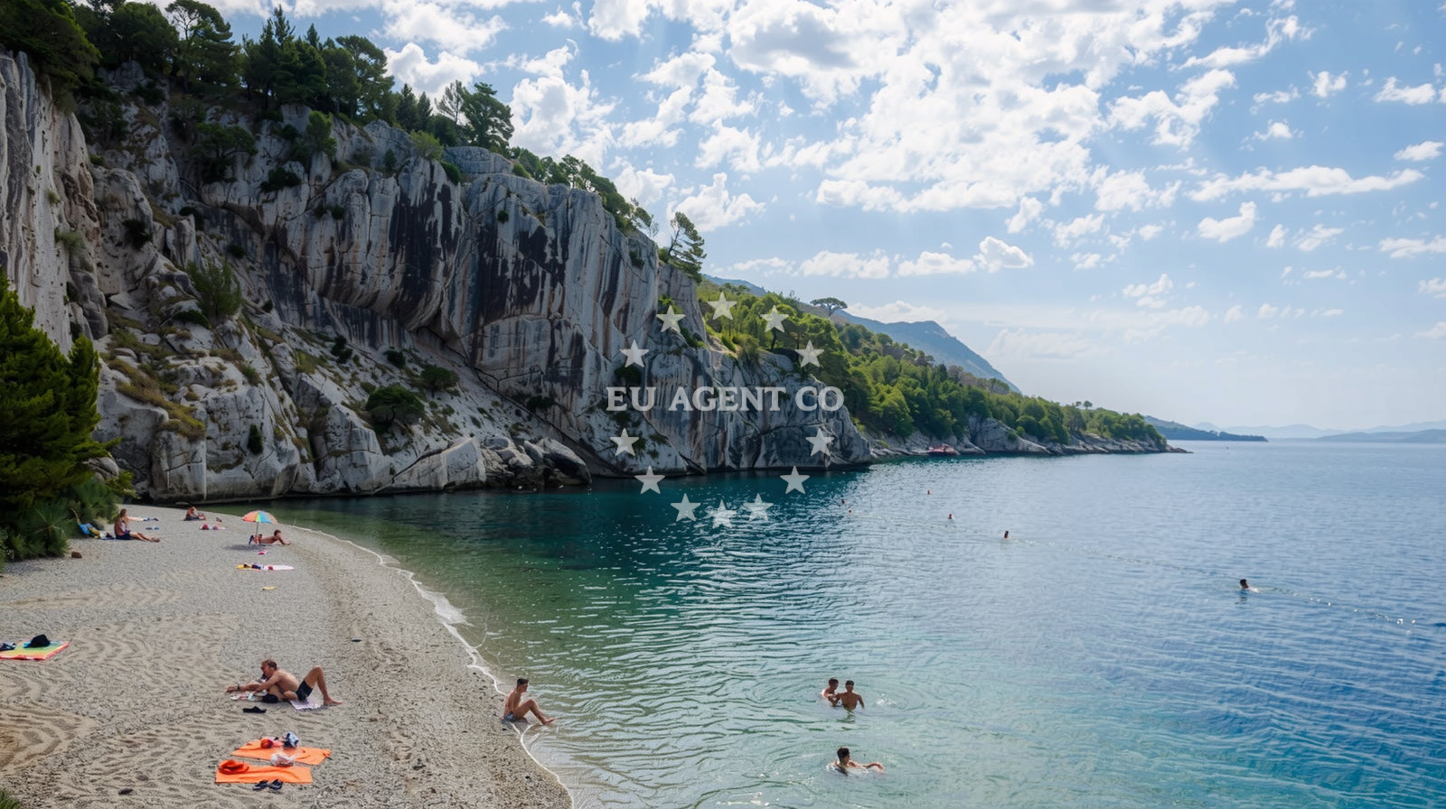 Additional view of Nugal beach in Dubrova?ka 77, Makarska