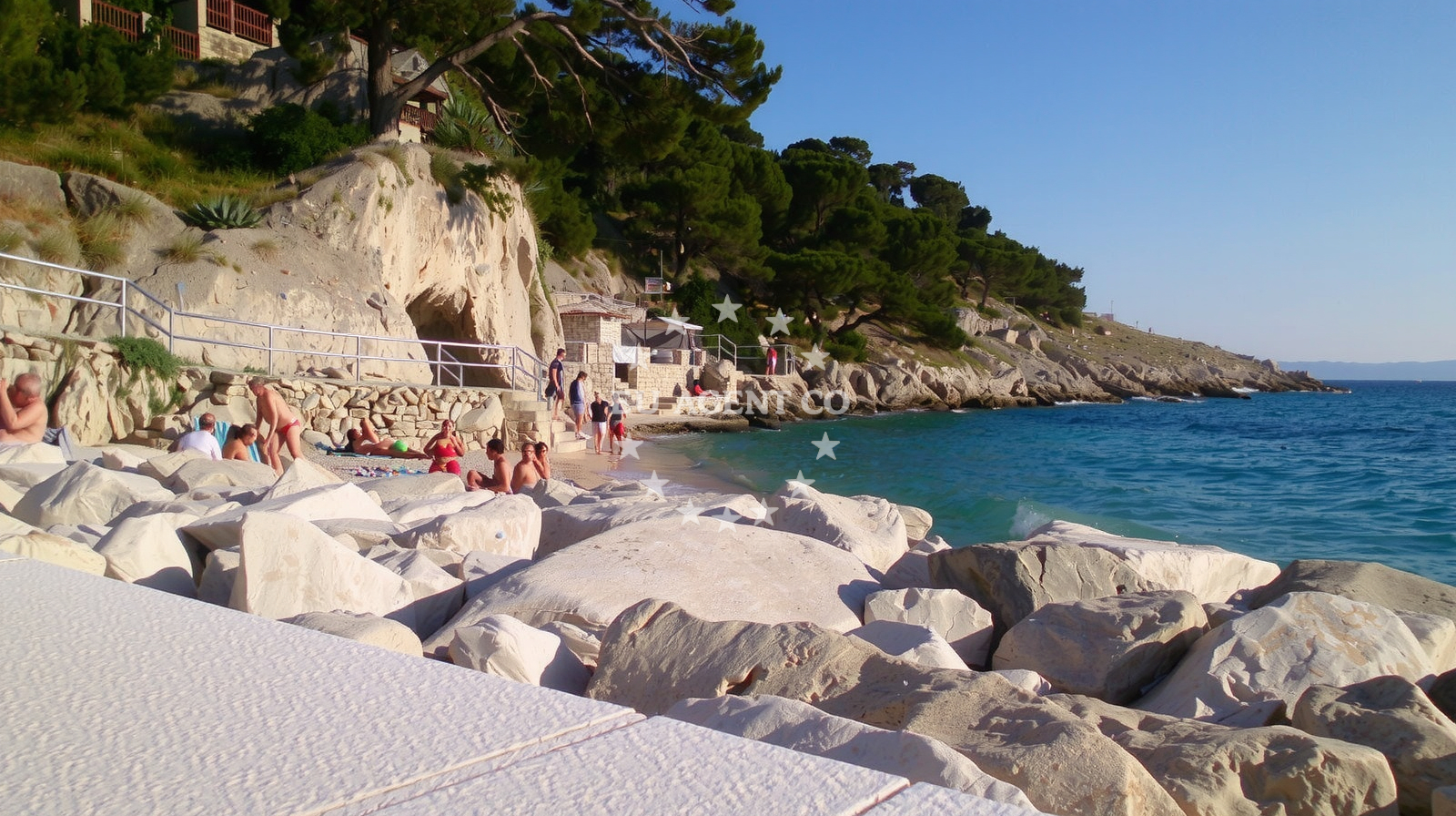 Sea and coastal view of Nugal beach II in Marineta ulica 3 2, Makarska