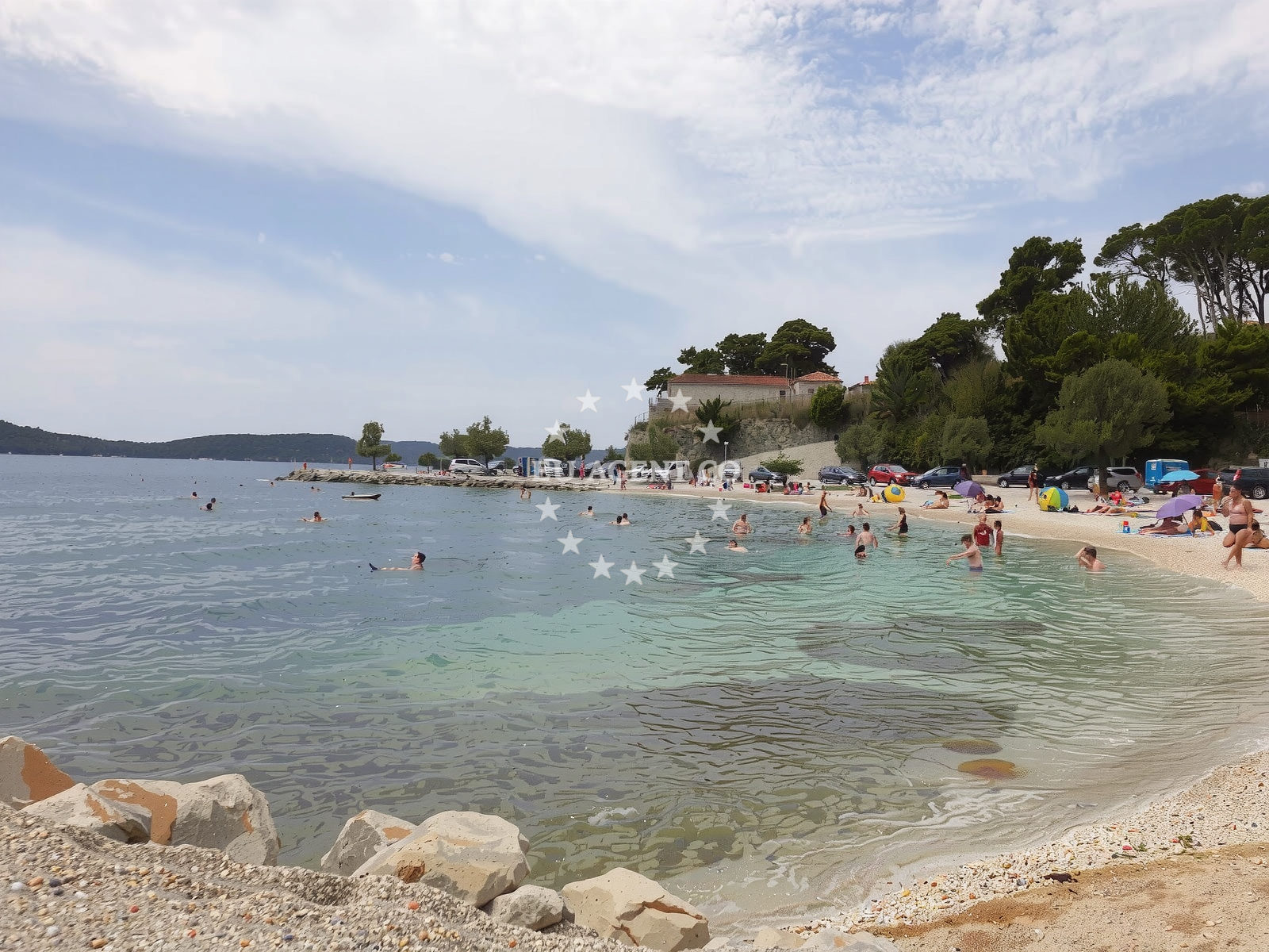 Additional view of Obojena beach in Ulica Antuna Mihanovića 44 ground floor, Split