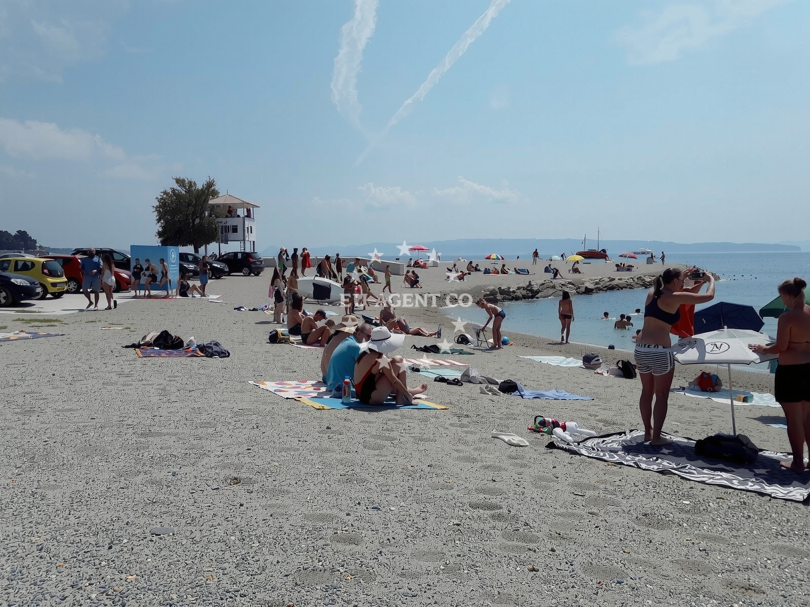 Additional view of Obojena beach in Ulica Antuna Mihanovića 44 ground floor, Split