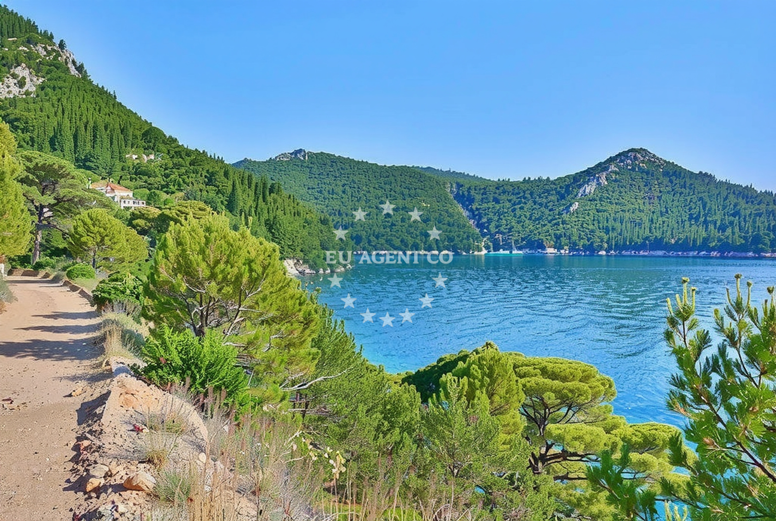 Additional view of Olipa beach in Ploča 9, Doli