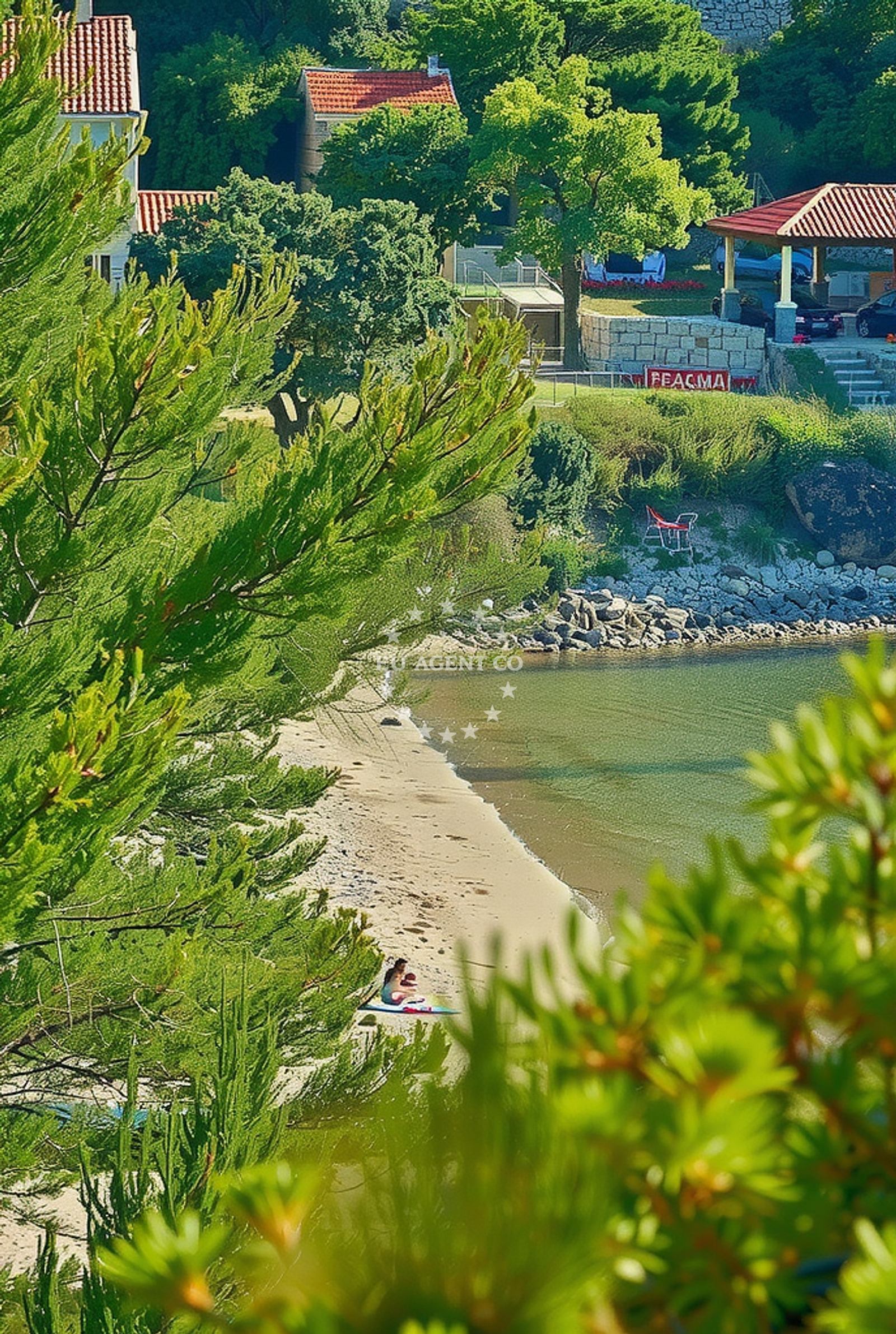 Additional view of Olipa beach in Ploča 9, Doli