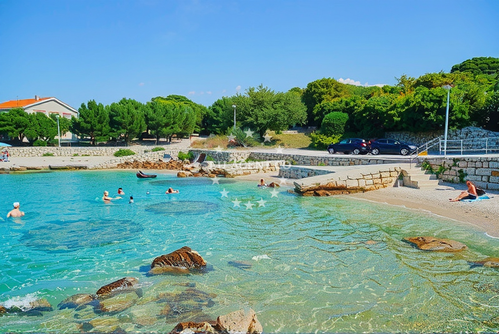 Additional view of Olive Gardens beach in Lun 102, Lun