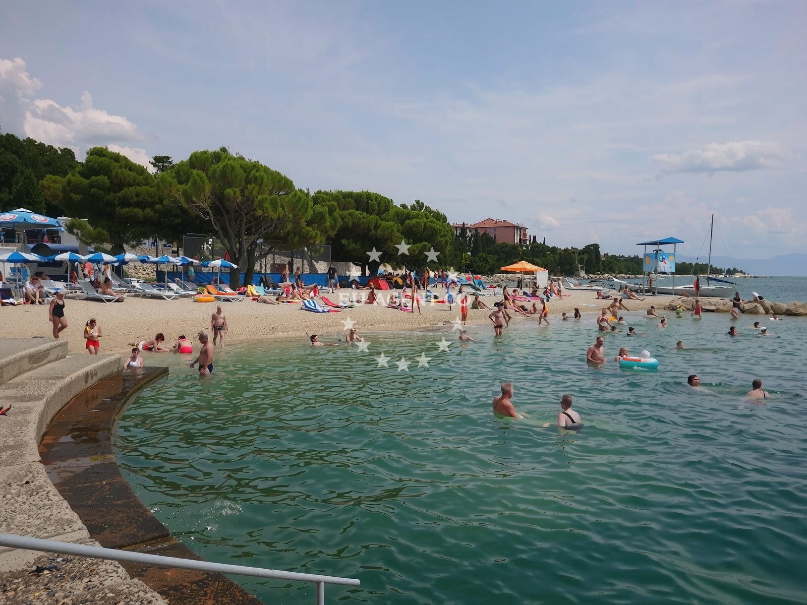 Additional view of Omorika beach in Ulica Marije Styskalove 1, Crikvenica