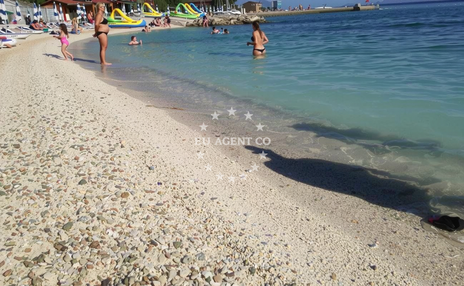Additional view of Omorika beach in Ulica Marije Styskalove 1, Crikvenica