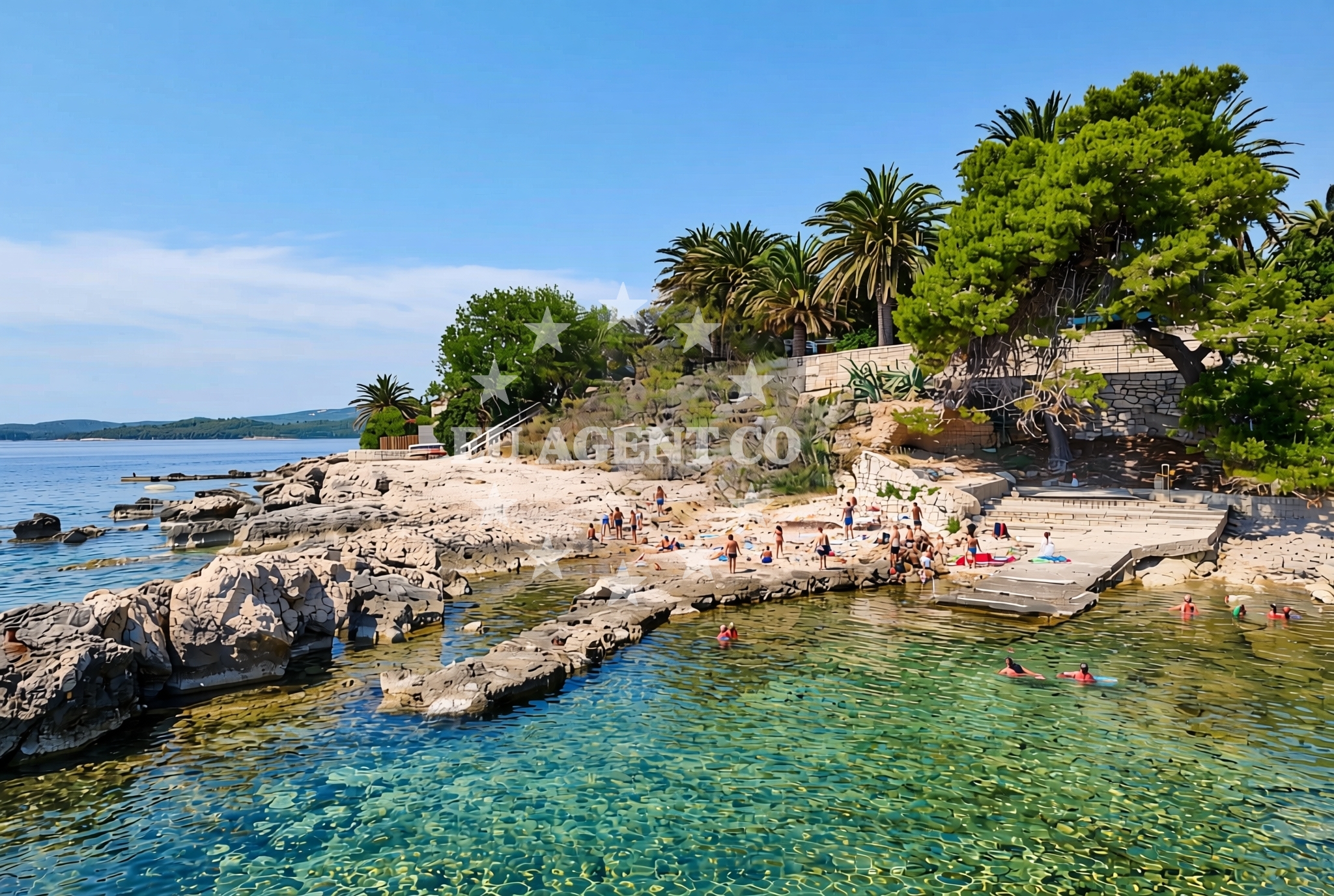 Shoreline and swimming area at Orebić istok, Orebić Beach in Orebić istok