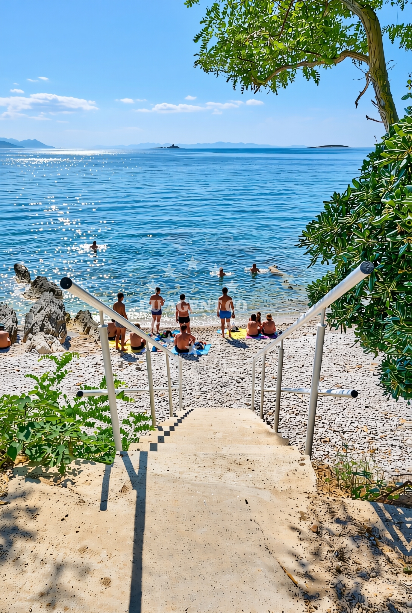 Beach facilities and surroundings at Orebić istok, Orebić Beach in Orebić istok