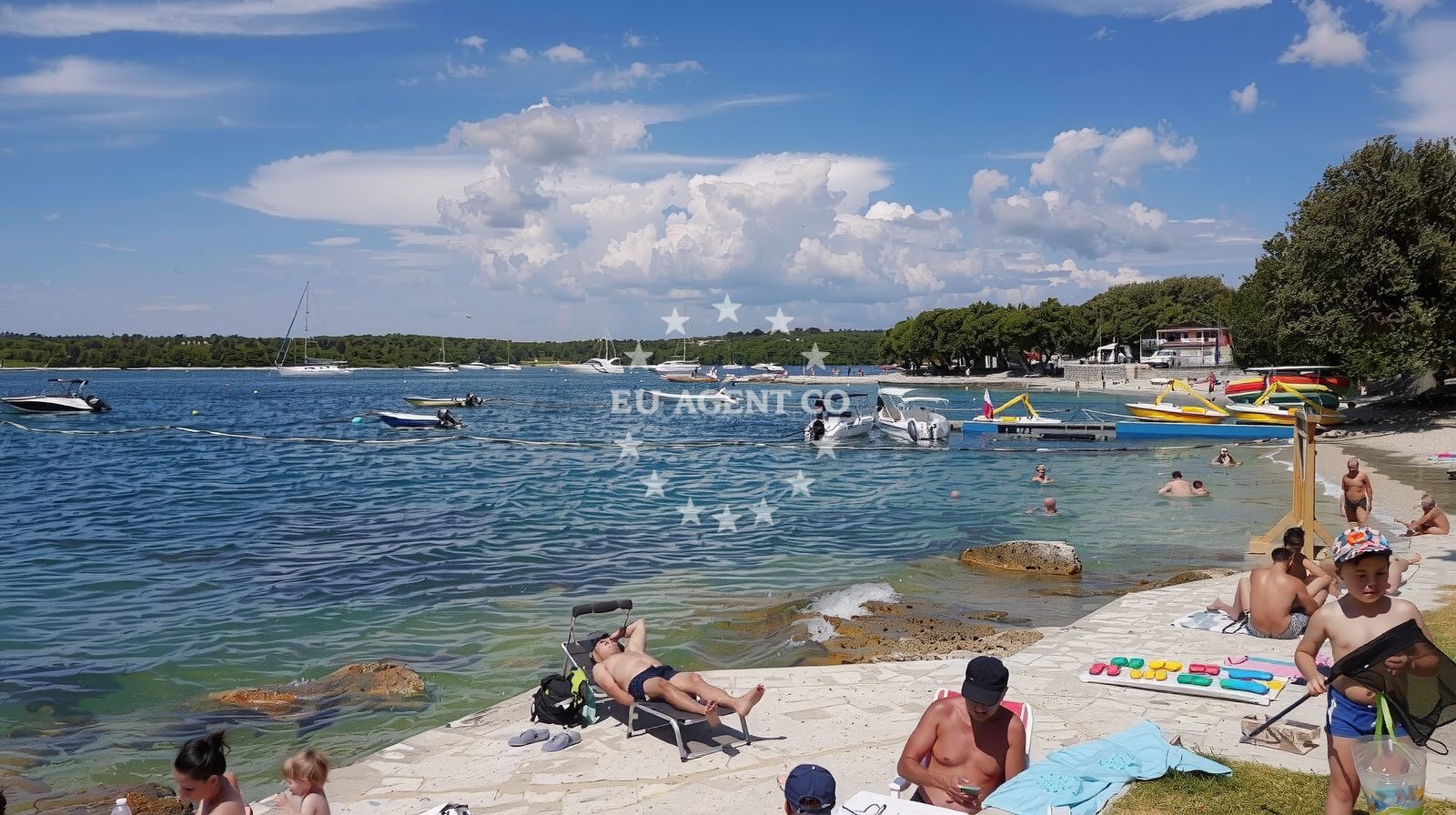 Additional view of Orsera beach in 56 Ulica Rade Končara, Vrsar