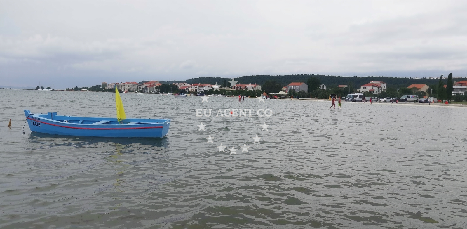 Beach facilities and surroundings at Oseka Ljubac in Ljubač 4,4, Zadar